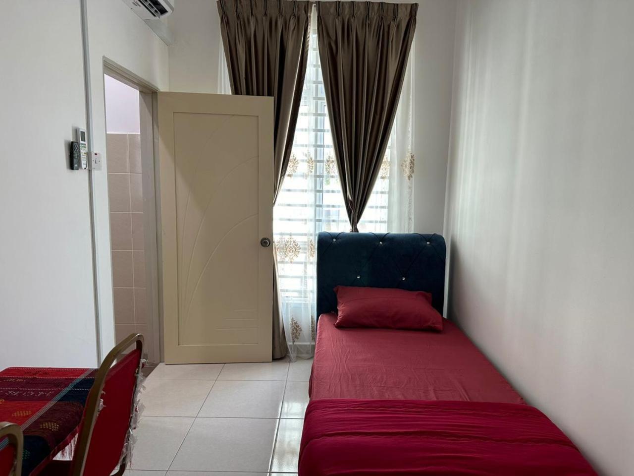 Live Well Senawang Rumah percutian