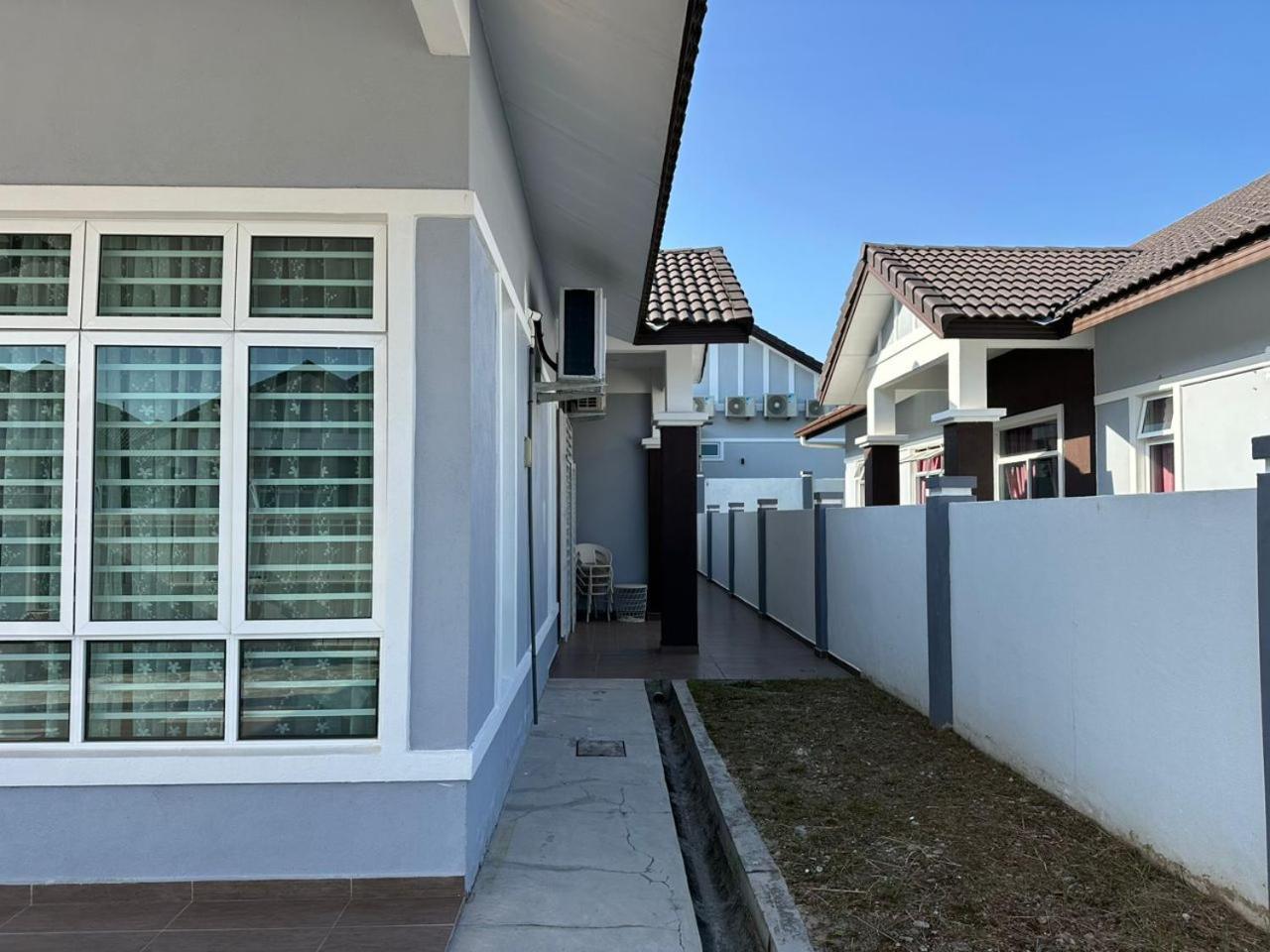 Live Well Senawang Rumah percutian *