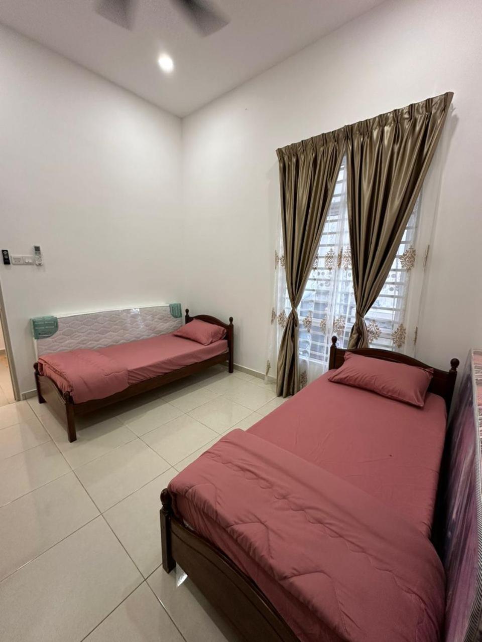 Live Well Senawang Rumah percutian Seremban